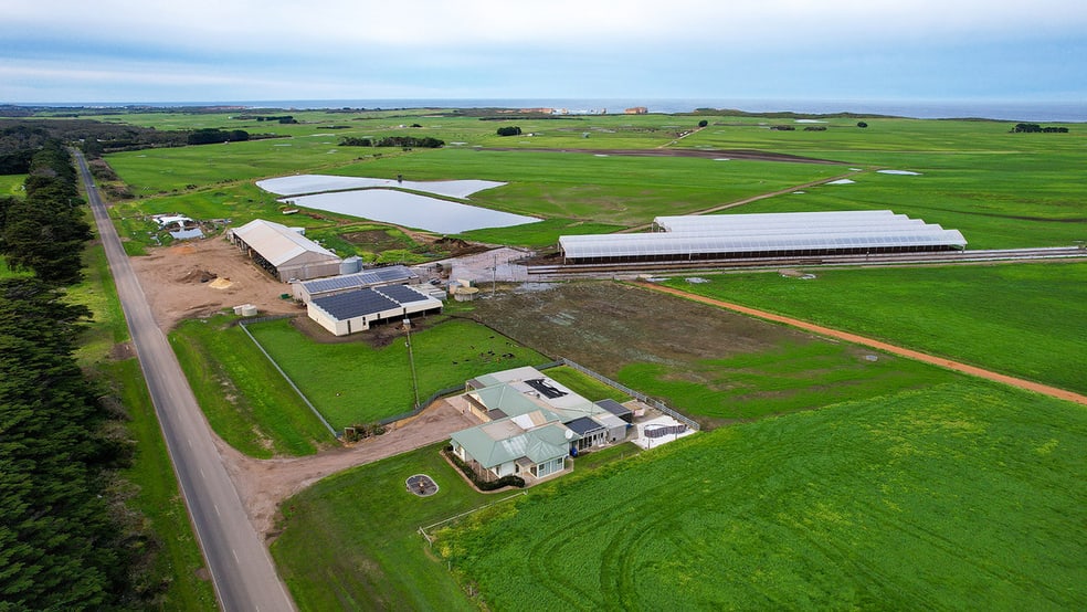 Click to view all images 2249 Great Ocean Road Nirranda South VIC 3268 - Image 1