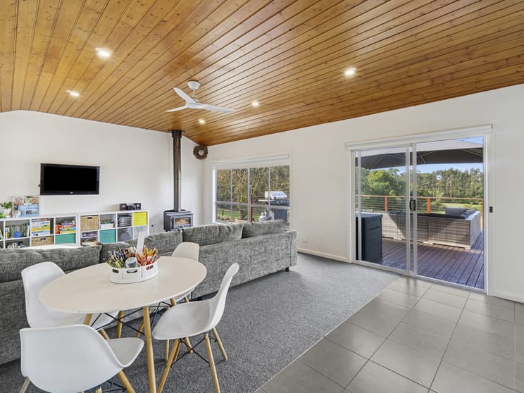 Click to view all images 585 Colac Lavers Hill Road Barongarook VIC 3249 - Image 2