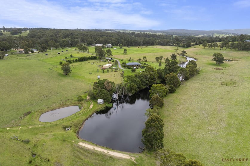 Click to view all images 882 Swan Reach Road Mossiface VIC 3885 - Image 1