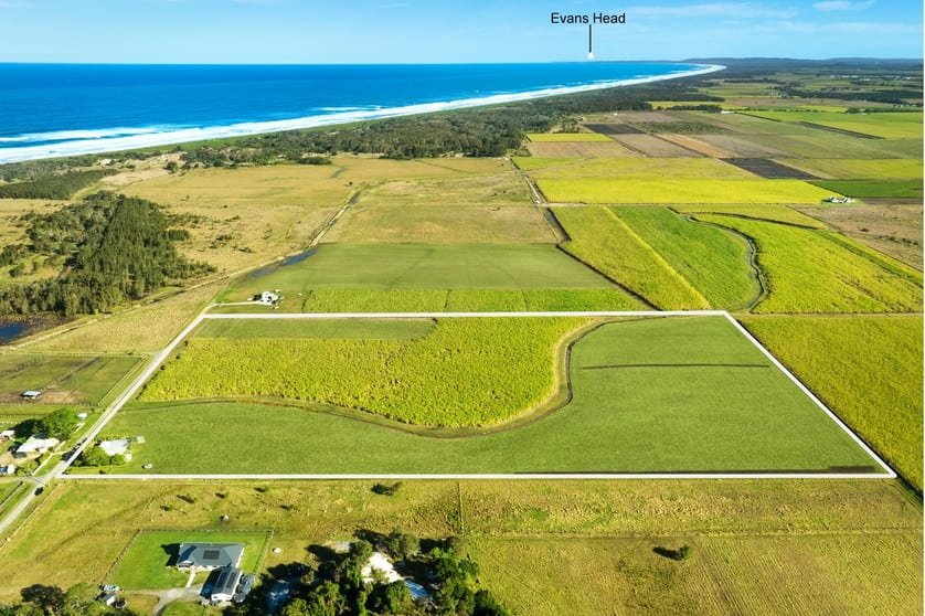 Click to view all images 32 Keith Hall Lane South South Ballina NSW 2478 - Image 3
