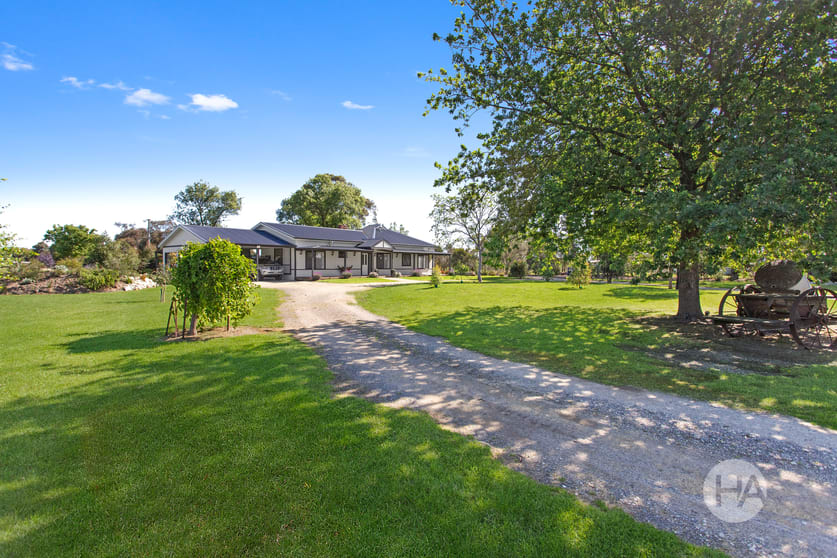 245 Parish Road Iona VIC 3815 - Image 2