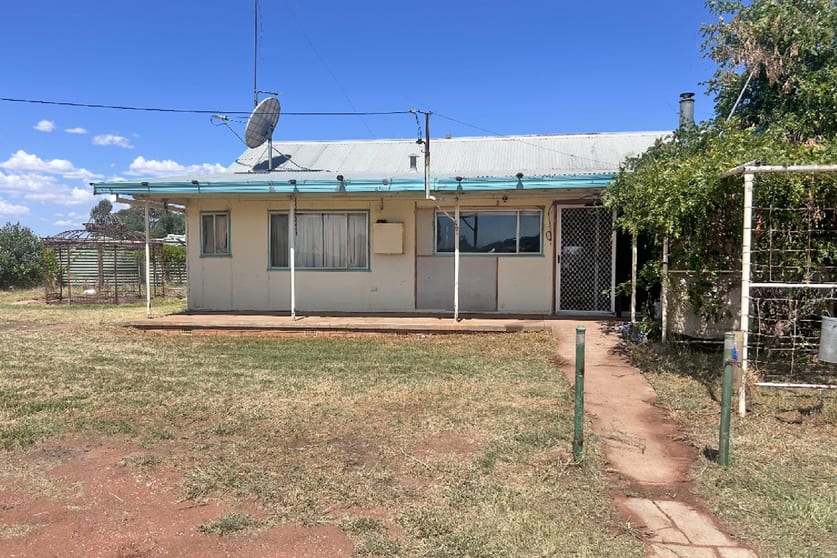 Click to view all images 703 Yethera Road Tullamore NSW 2874 - Image 2