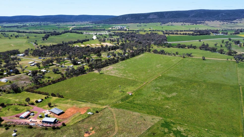 Click to view all images Young NSW 2594 - Image 2