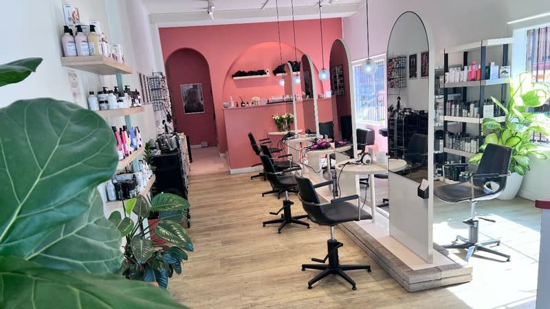 Click to view all images Hairdresser business for sale in Sutherland - Image 1