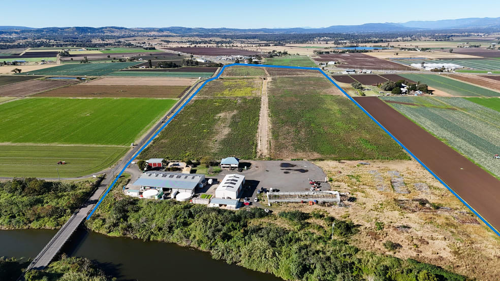 11-13 Lake Clarendon Road Crowley Vale QLD 4342 - Image 1