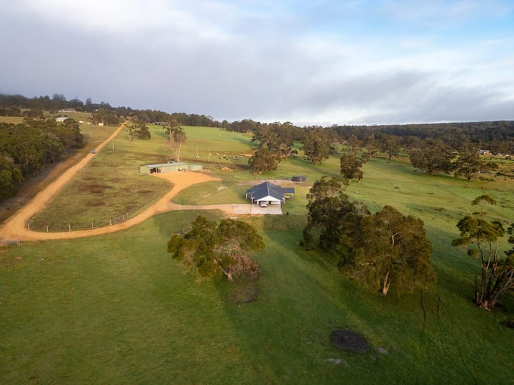 89 Braidwood Road Mount Barker WA 6324 - Image 2