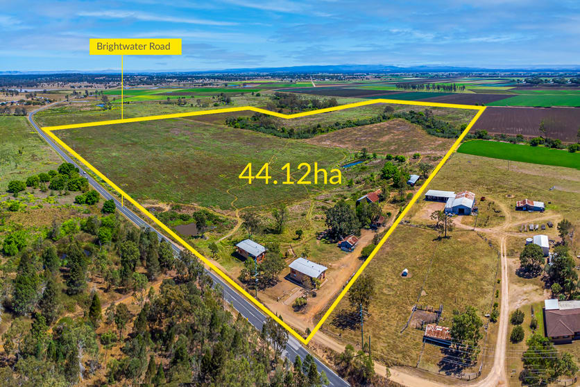 Click to view all images 1039-1043 Brightview Road Brightview QLD 4311 - Image 2