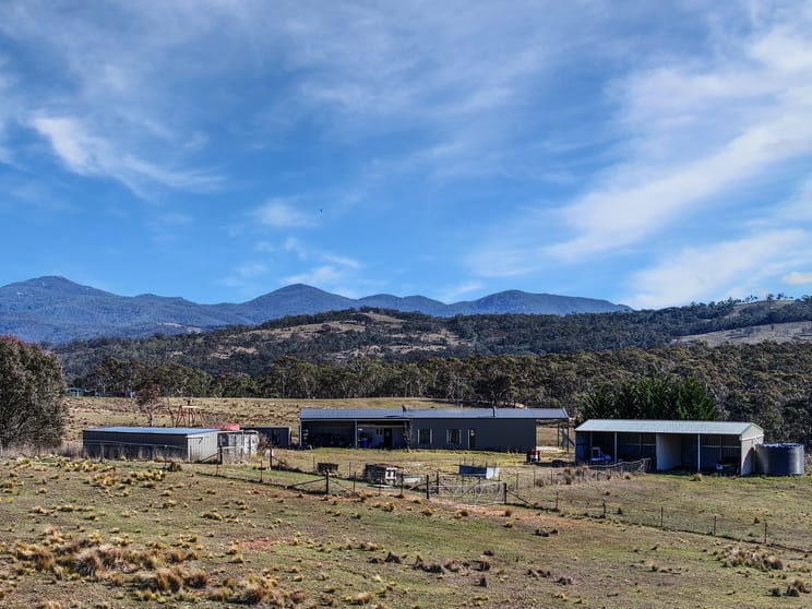 70 Wild Cattle Flat Road Captains Flat NSW 2623 - Image 2