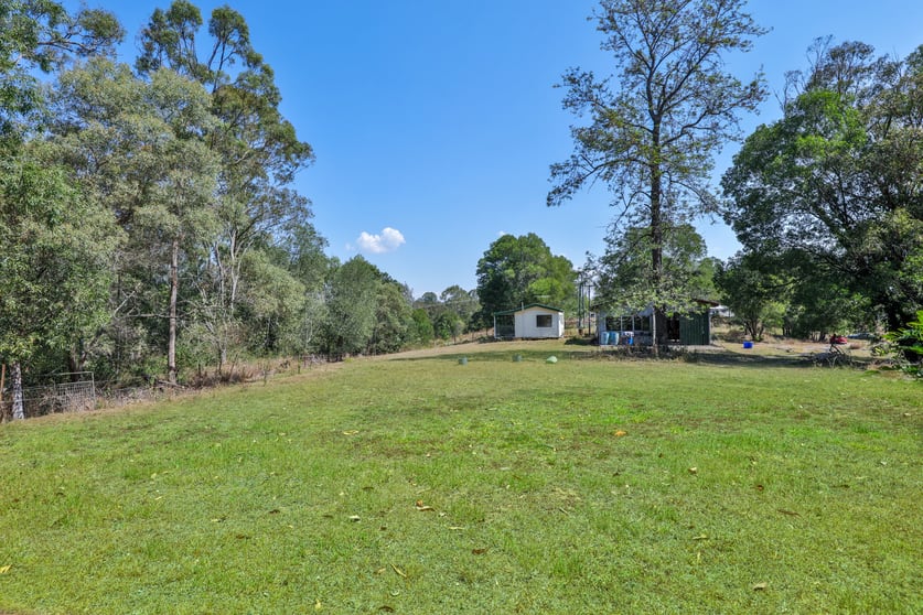 365-379 Latimer Road Buccan QLD 4207 - Image 3