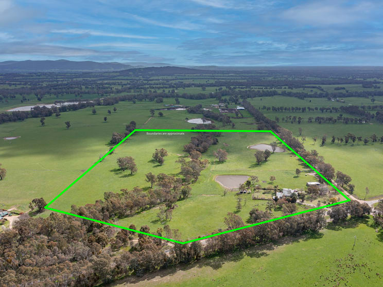 Click to view all images 2034 Benalla-Tatong Road Tatong VIC 3673 - Image 2