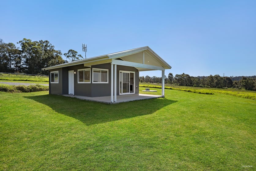 Click to view all images 140 Lenaghans Drive Lenaghan NSW 2322 - Image 2