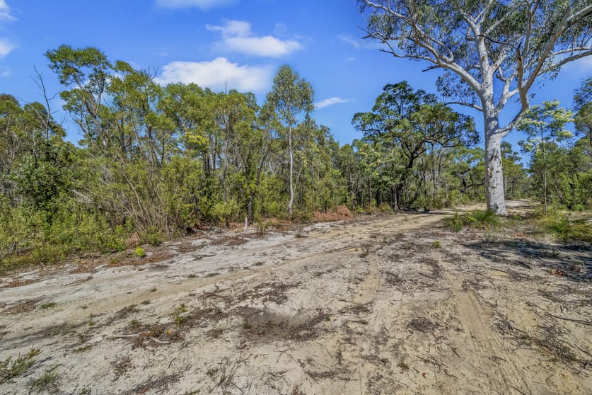 Click to view all images 6333 Putty Road Howes Valley NSW 2330 - Image 2