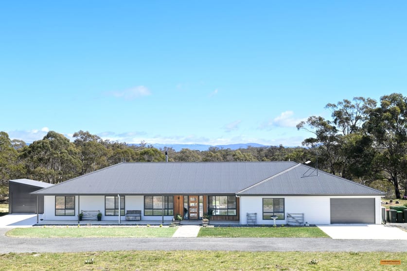 Click to view all images "King's Ridge" 698 Avonside Road Avonside NSW 2628 - Image 1