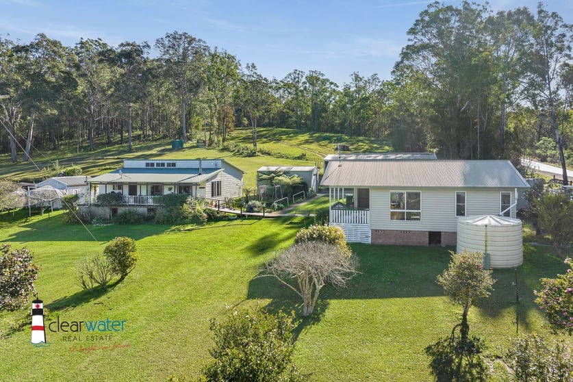 Click to view all images 209 Larrys Mountain Rd Mogendoura NSW 2537 - Image 1