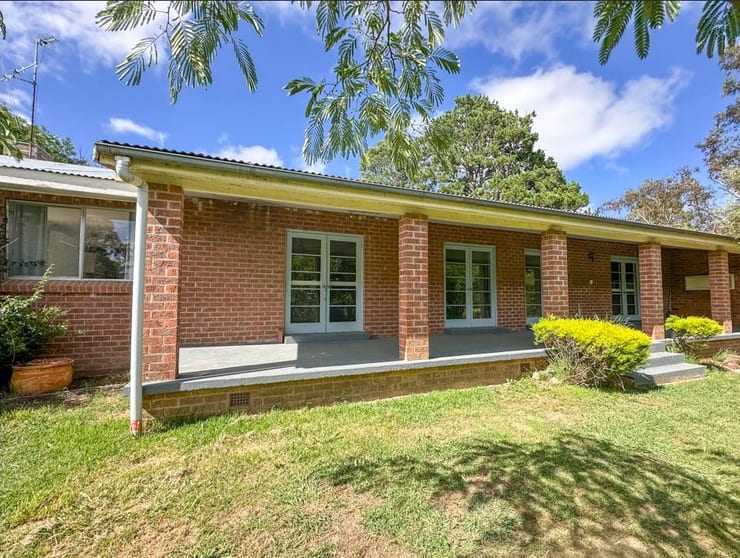 Click to view all images 271 Old Lachlan Road Hobbys Yards NSW 2795 - Image 1