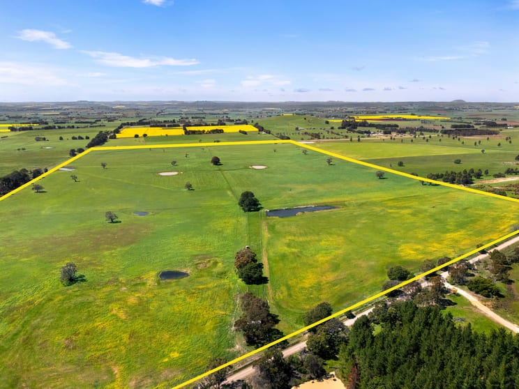 CA E SEC4, CA F SEC4 Eastern Peake Road Mount Bolton VIC 3352 - Image 2