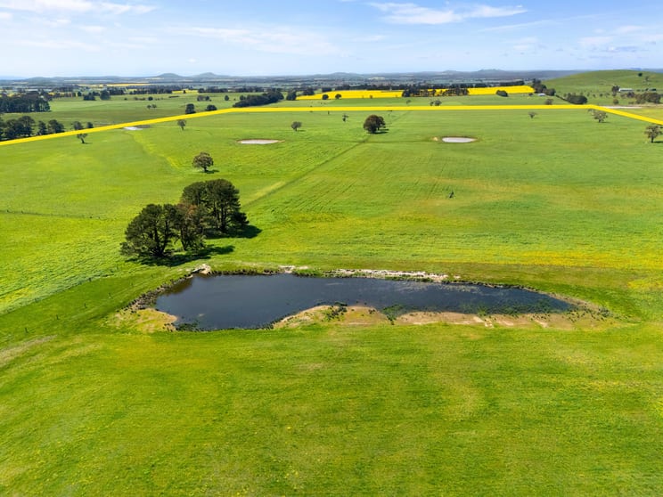 CA E SEC4, CA F SEC4 Eastern Peake Road Mount Bolton VIC 3352 - Image 3