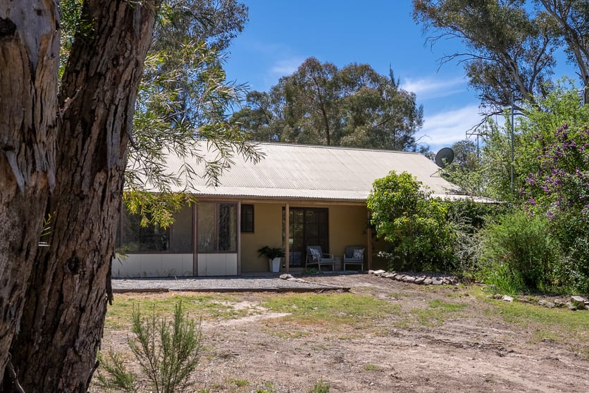 Click to view all images 84 Broken Shaft Close Orange NSW 2800 - Image 3