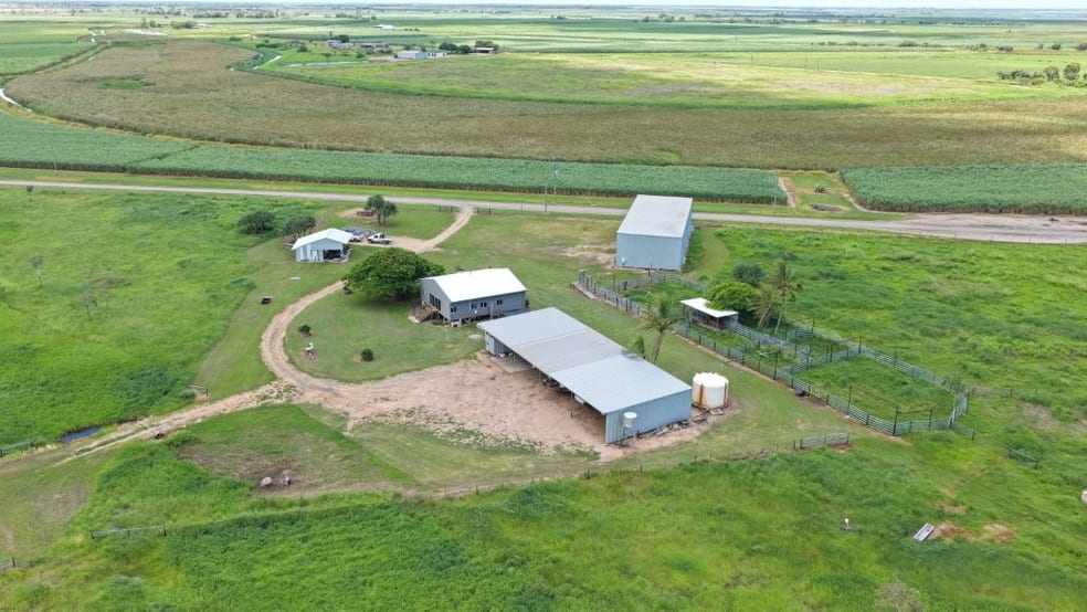 Click to view all images 162 Becker Road Brandon QLD 4808 - Image 3