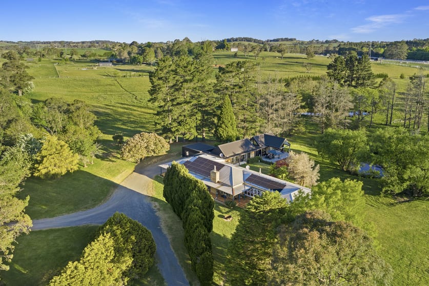 Click to view all images 61 Conflict Street Sutton Forest NSW 2577 - Image 3