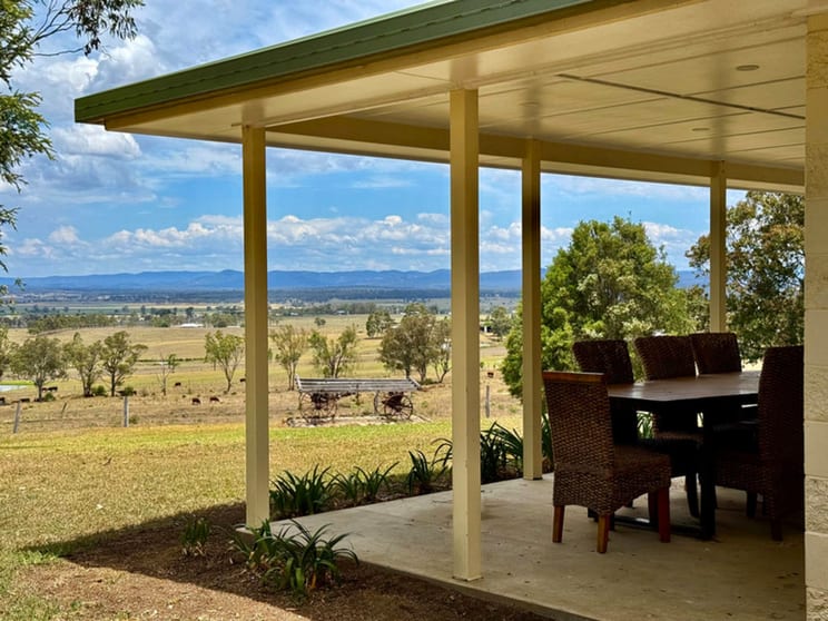 Click to view all images 132 Wrights Road Mount Tabor QLD 4370 - Image 1