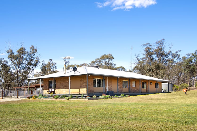 Click to view all images 234 Nixons Road Shelbourne VIC 3515 - Image 3