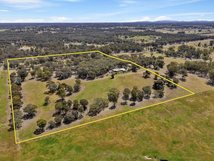 422 Kelleher Road Tarnook VIC 3670 - Image 2
