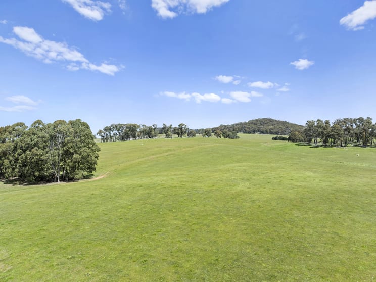 592 Bonnie Doon Road Boho South VIC 3669 - Image 2