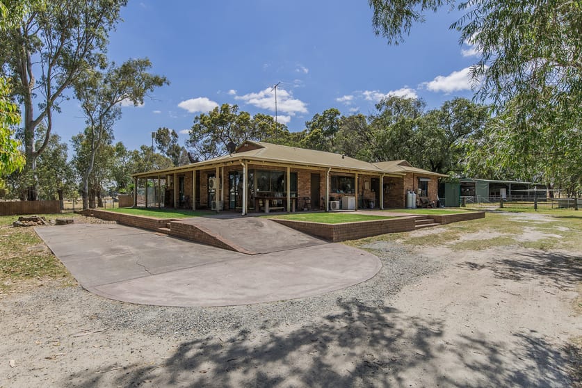 156 Feast Road Mardella WA 6125 - Image 3
