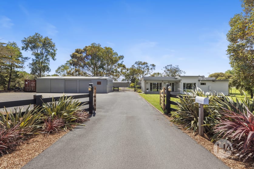 208 Eramosa Road West Moorooduc VIC 3933 - Image 2