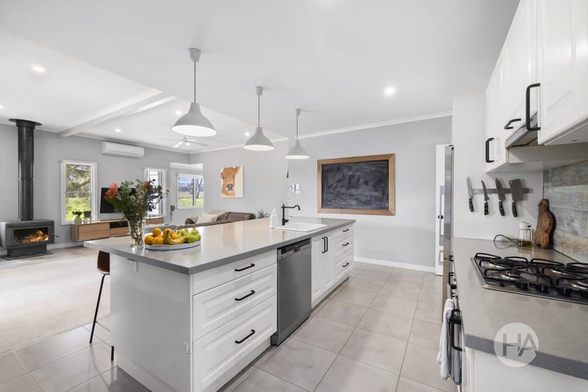 208 Eramosa Road West Moorooduc VIC 3933 - Image 3
