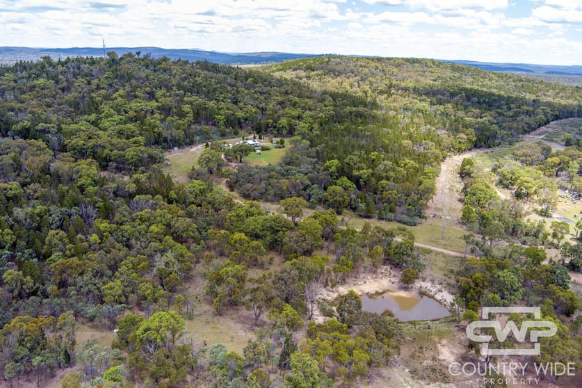 26 Quirk Street Emmaville NSW 2371 - Image 2