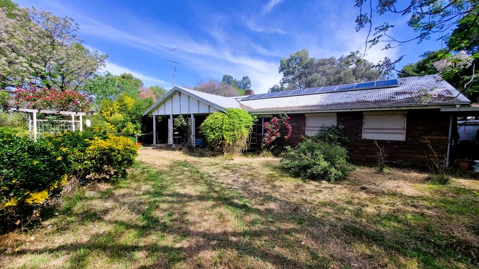 1063 Old Forbes Road Young NSW 2594 - Image 2