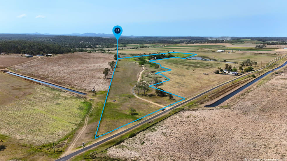 15 Ellerays Road Mcilwraith QLD 4671 - Image 1