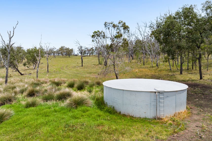 Click to view all images 3054/ Wiemers Road Southbrook QLD 4363 - Image 3