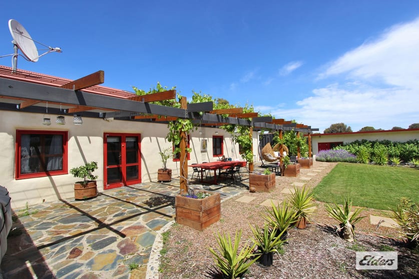 54 Ramon Parade Ravenswood VIC 3453 - Image 1