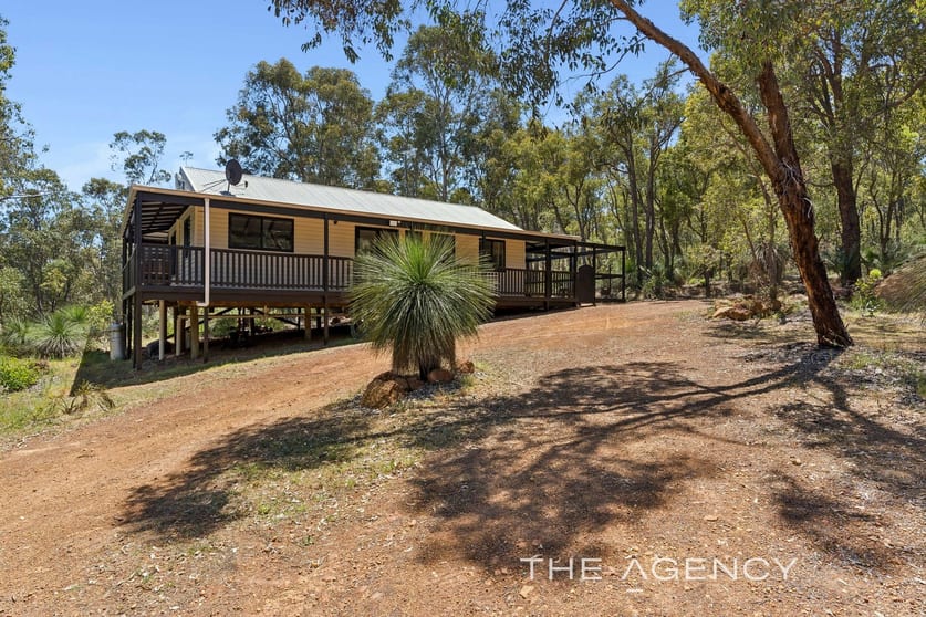 371 McKnoe Drive Morangup WA 6083 - Image 2