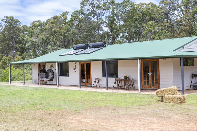 Click to view all images 45 Mount Leeuwin Loop Road Carlotta WA 6275 - Image 2