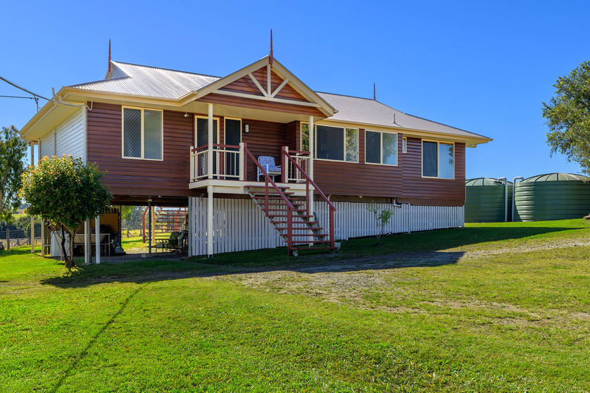 Click to view all images 33 Cullinane Road Mothar Mountain QLD 4570 - Image 1