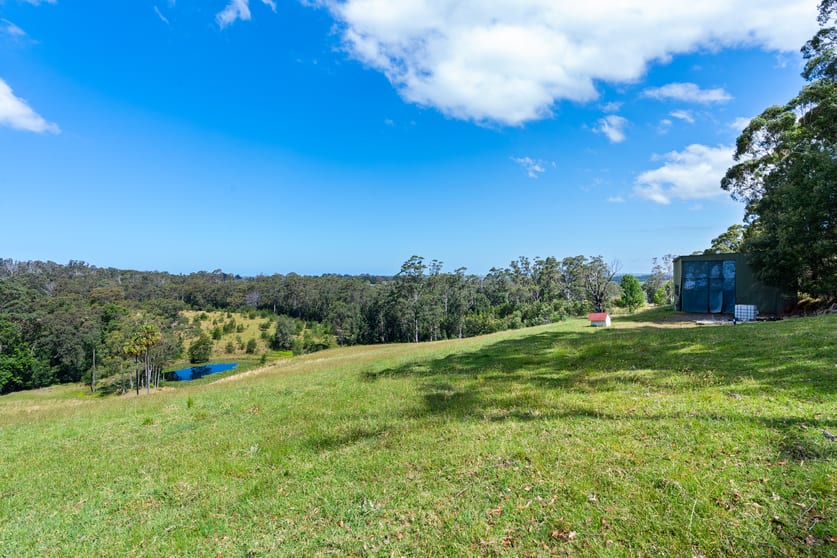 Click to view all images 106C Porters Creek Road Yatte Yattah NSW 2539 - Image 1