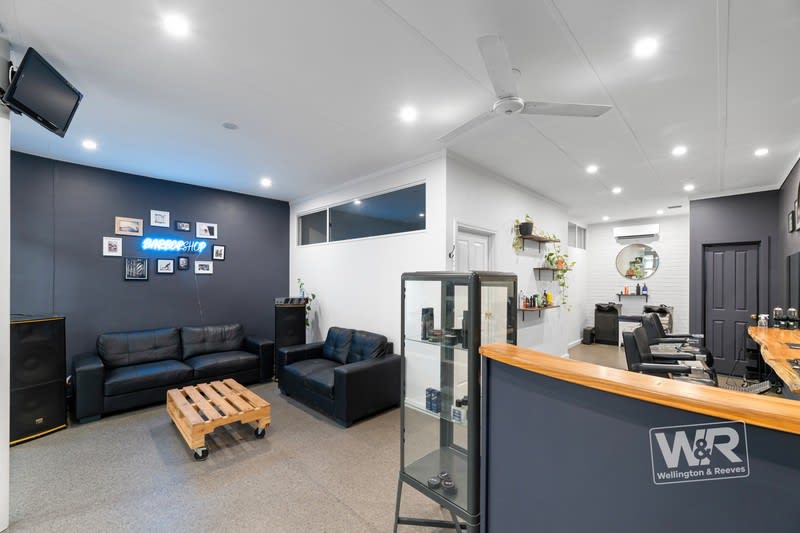 Click to view all images Fj Barber Shop Albany WA 6330 - Image 1