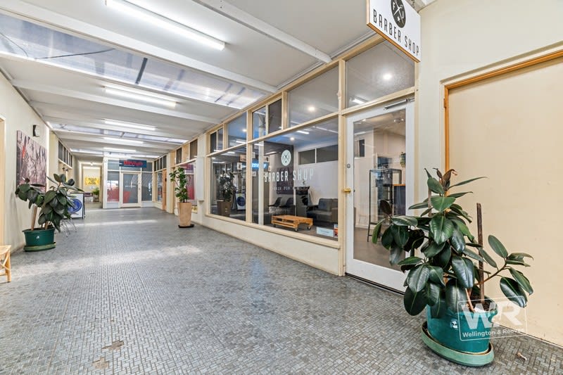 Click to view all images Fj Barber Shop Albany WA 6330 - Image 2
