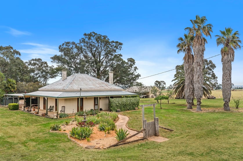 13 Shepherds Lane Gulgong NSW 2852 - Image 3