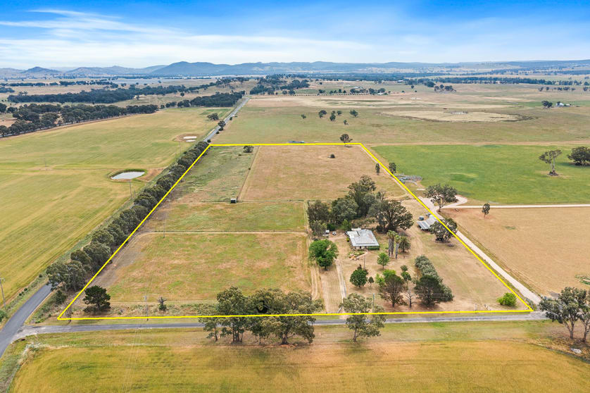 13 Shepherds Lane Gulgong NSW 2852 - Image 1
