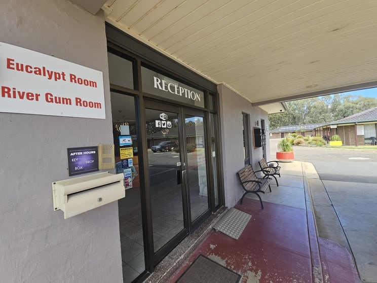Click to view all images Motel business for sale in Moama - Image 3