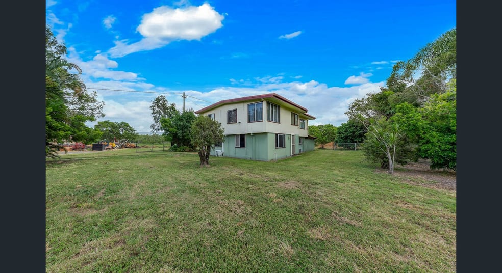 8553 Bruce Highway Bloomsbury QLD 4799 - Image 2