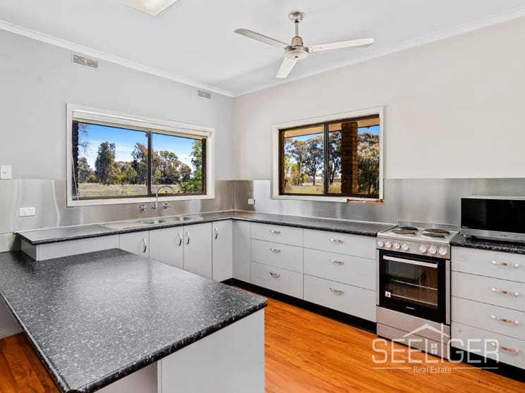 106 Rennie Road Rennie NSW 2646 - Image 3
