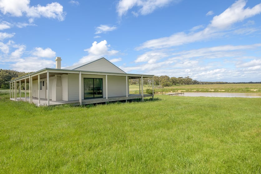 Click to view all images 89 McLeod Road French Island VIC 3921 - Image 3
