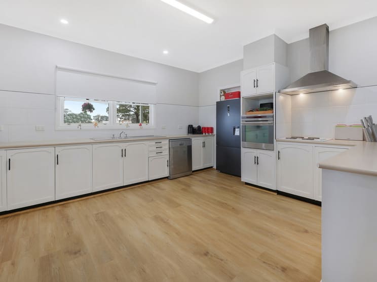 Click to view all images 3744 Penshurst - Warrnambool Road Minhamite VIC 3287 - Image 3