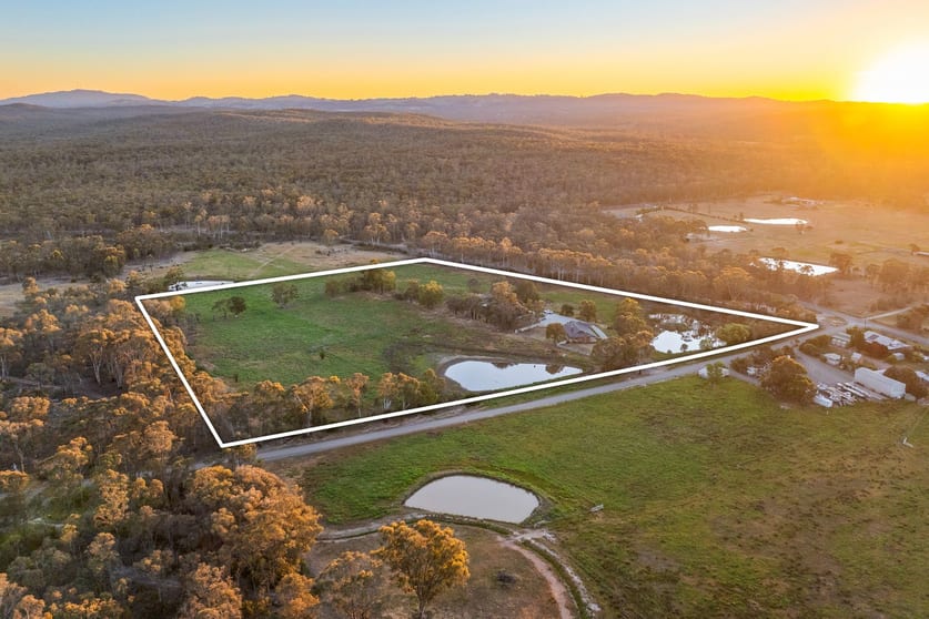 16 Collins Lane Emu Creek VIC 3551 - Image 1